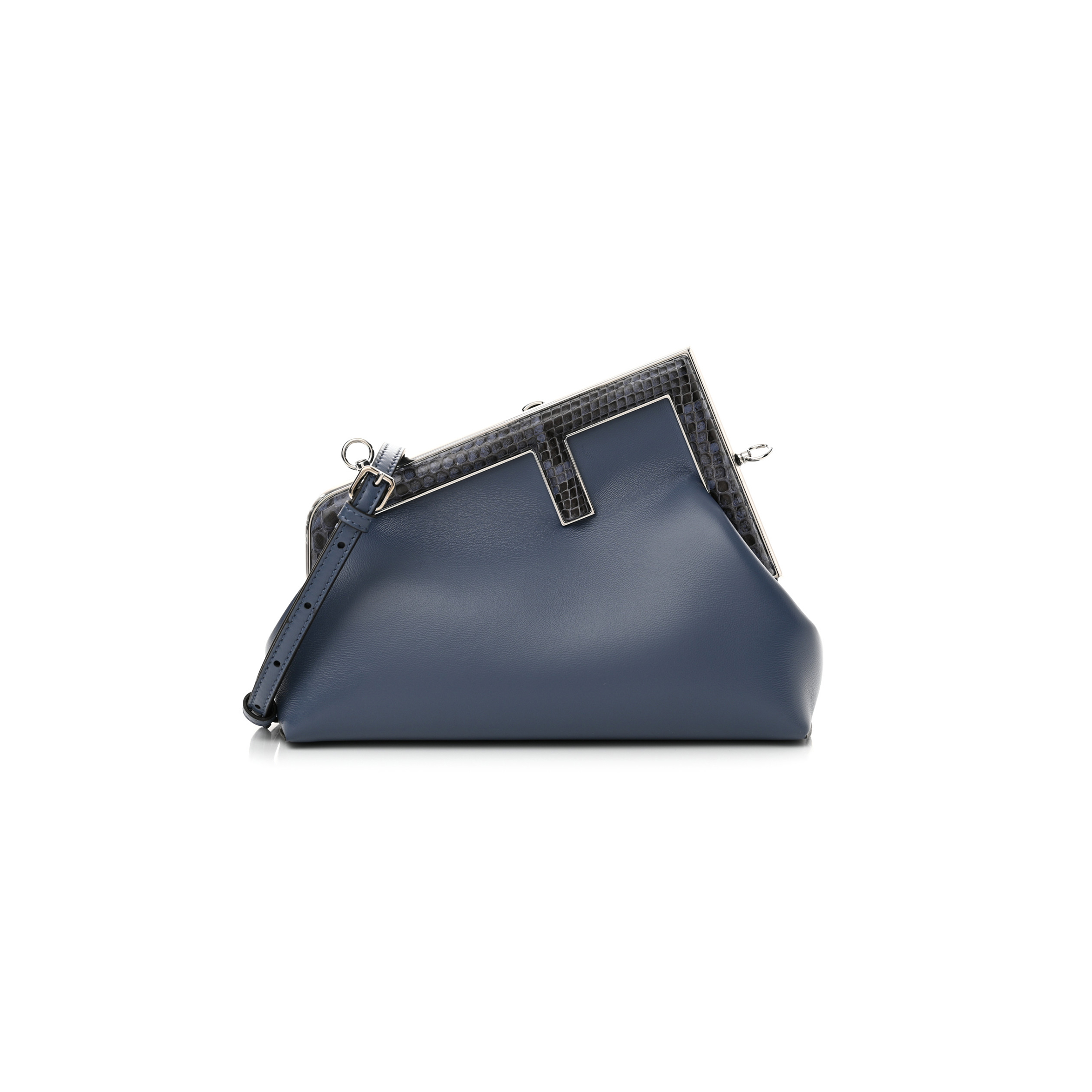 F**di shiny nappa snakeskin small F**di first mirto 8bp129agwrf04ql (26*18*9.5cm)